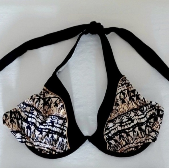 Venus Aztec Stripes Bikini Top, size 38D/40C - Picture 2 of 5